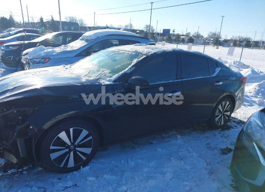 Photo 14 of 2019 Nissan Altima 2.5 SL (VIN 1N4BL4EV2KC255705)