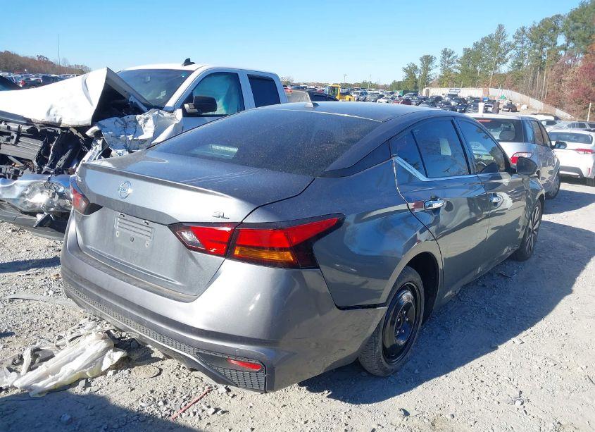 Photo 4 of 2020 Nissan Altima SL FWD (VIN 1N4BL4EV2LC121262)