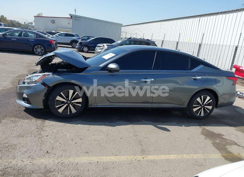 Photo 15 of 2020 Nissan Altima SL FWD (VIN 1N4BL4EV2LC147277)