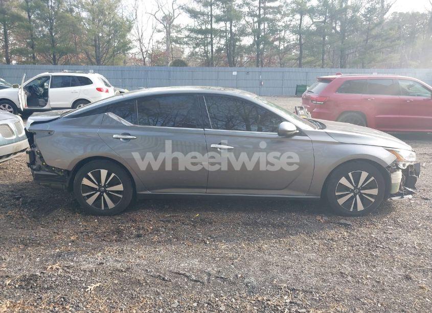 Photo 13 of 2020 Nissan Altima SL FWD (VIN 1N4BL4EV2LC148638)