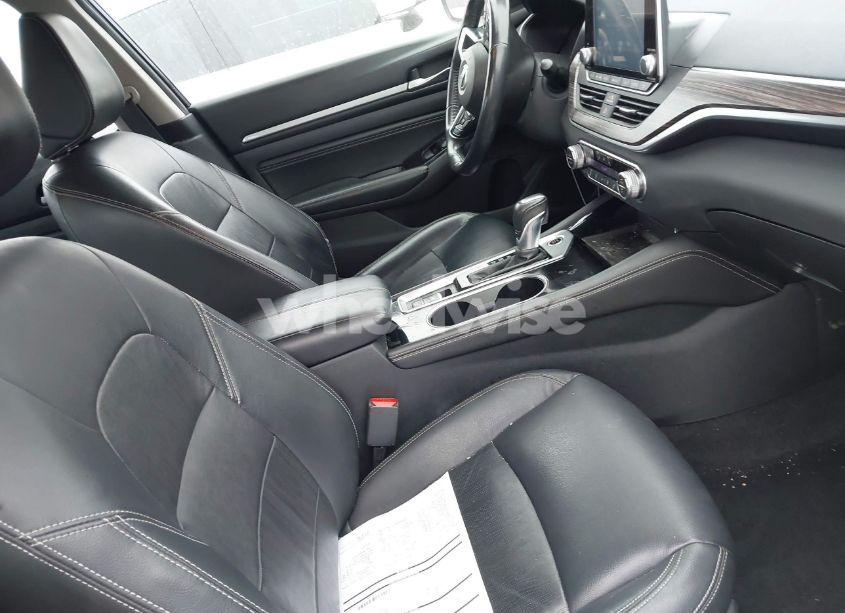 Photo 5 of 2020 Nissan Altima SL FWD (VIN 1N4BL4EV2LC211639)