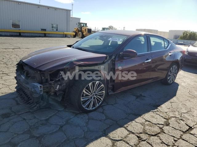 Photo 3 of 2023 NISSAN ALTIMA SL (VIN 1N4BL4EV2PN319303)