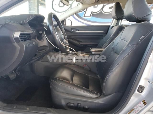 Photo 5 of 2023 NISSAN ALTIMA SL (VIN 1N4BL4EV2PN335985)