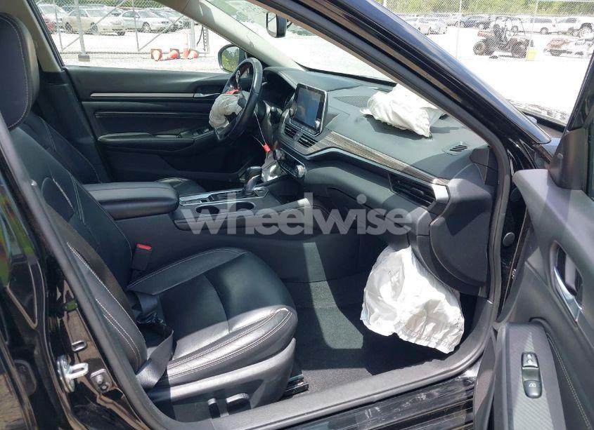 Photo 5 of 2019 Nissan Altima 2.5 SL (VIN 1N4BL4EV3KC104419)