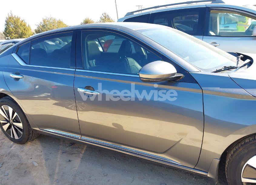 Photo 13 of 2019 Nissan Altima 2.5 SL (VIN 1N4BL4EV3KC127909)