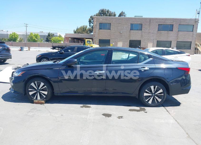 Photo 14 of 2019 Nissan Altima 2.5 SL (VIN 1N4BL4EV3KC129191)