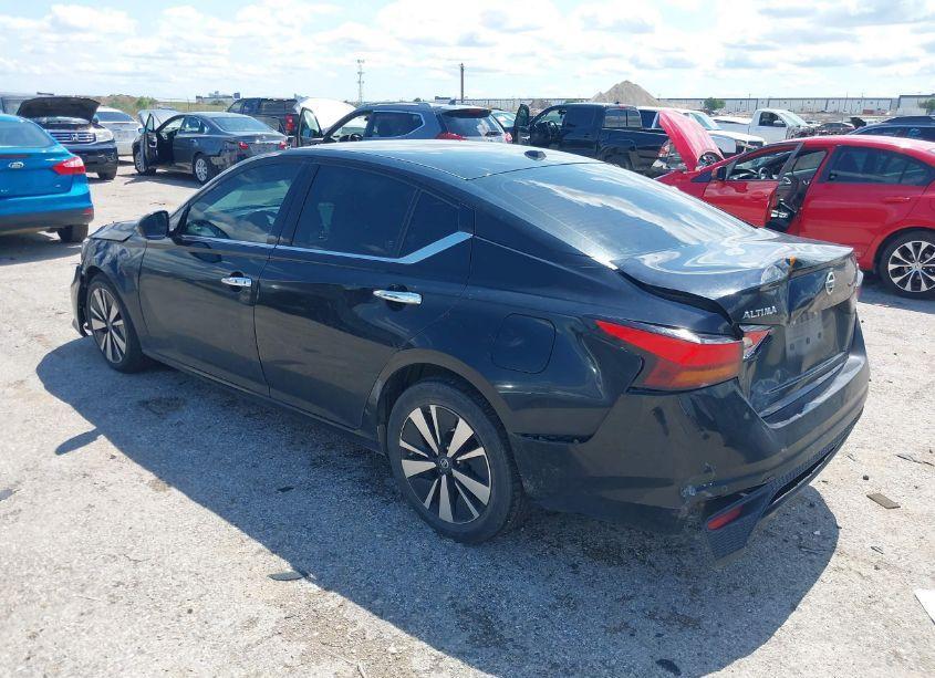 Photo 3 of 2019 Nissan Altima 2.5 SL (VIN 1N4BL4EV3KC169710)