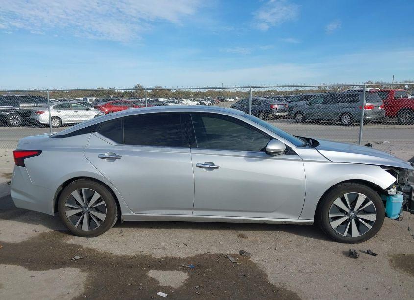 Photo 14 of 2019 Nissan Altima 2.5 SL (VIN 1N4BL4EV3KC199970)