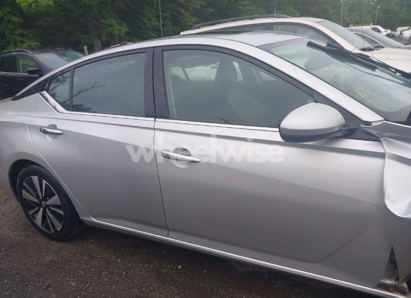 Photo 13 of 2019 Nissan Altima 2.5 SL (VIN 1N4BL4EV3KC214502)