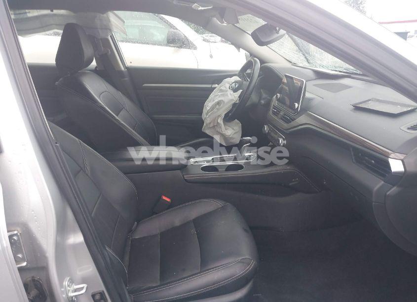 Photo 5 of 2019 Nissan Altima 2.5 SL (VIN 1N4BL4EV3KC214502)