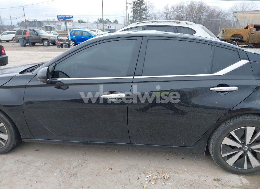 Photo 14 of 2019 Nissan Altima 2.5 SL (VIN 1N4BL4EV3KC216055)