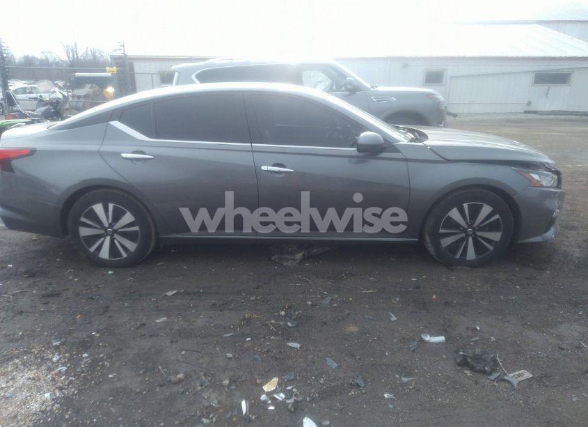 Photo 13 of 2019 Nissan Altima 2.5 SL (VIN 1N4BL4EV3KC231669)