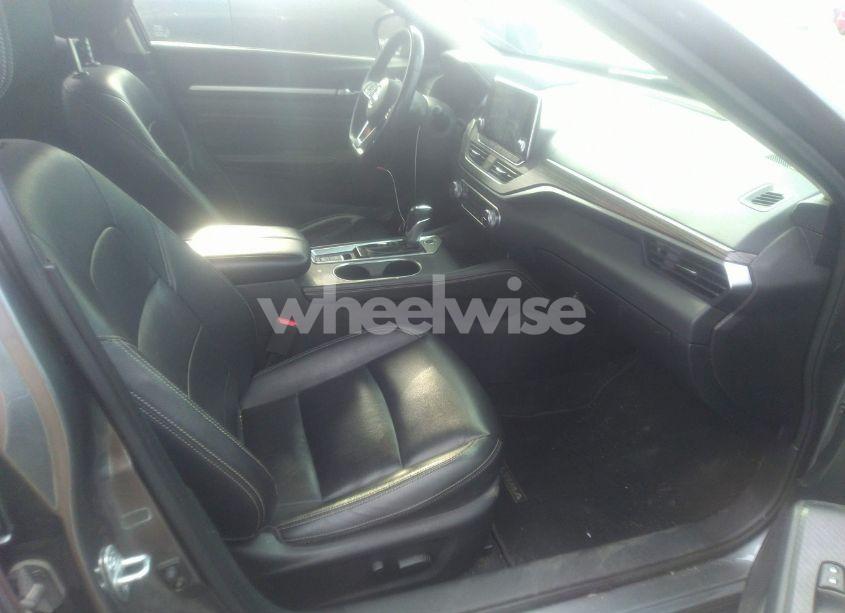 Photo 5 of 2019 Nissan Altima 2.5 SL (VIN 1N4BL4EV3KC231669)