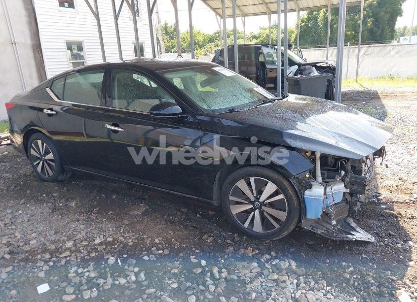 Photo 14 of 2020 Nissan Altima SL FWD (VIN 1N4BL4EV3LC137924)