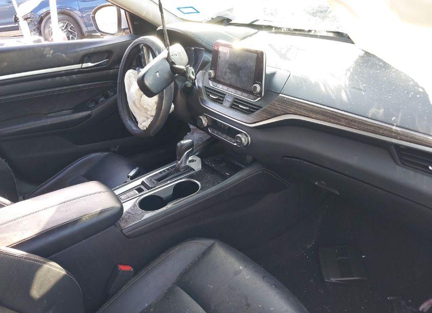 Photo 5 of 2020 Nissan Altima SL FWD (VIN 1N4BL4EV3LC164251)