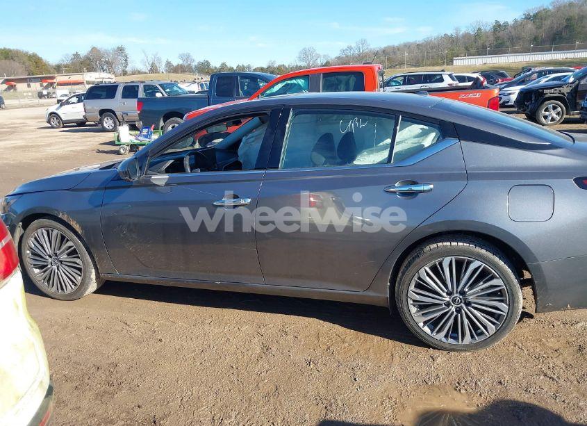 Photo 14 of 2023 Nissan Altima SL FWD (VIN 1N4BL4EV3PN397377)