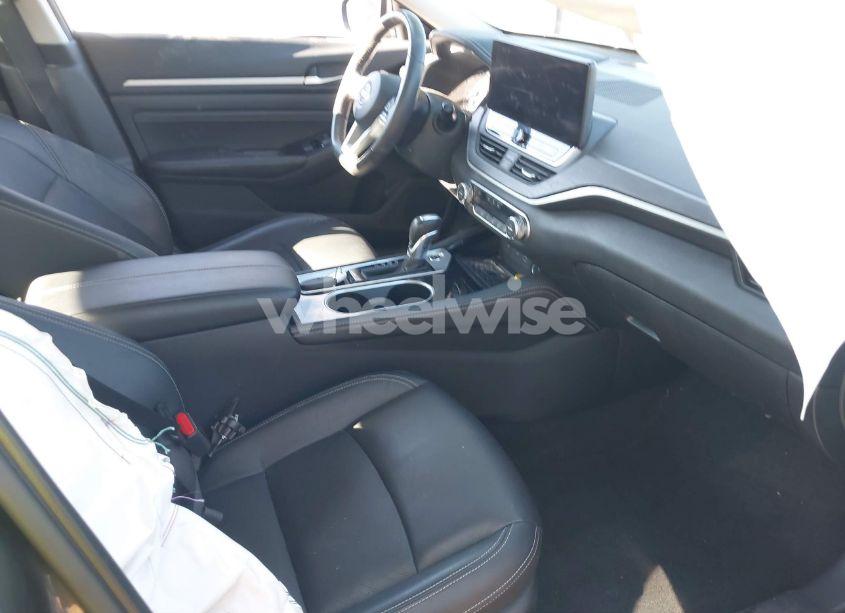 Photo 5 of 2023 Nissan Altima SL FWD (VIN 1N4BL4EV3PN397377)