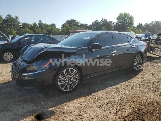 Photo 3 of 2024 NISSAN ALTIMA SL (VIN 1N4BL4EV3RN328661)