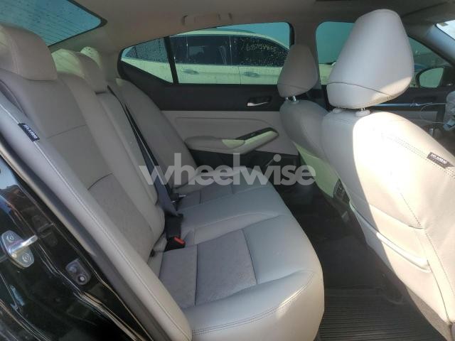 Photo 8 of 2024 NISSAN ALTIMA SL (VIN 1N4BL4EV3RN328661)