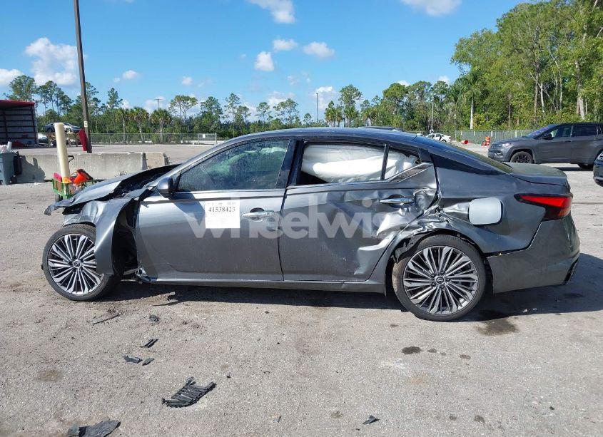 Photo 14 of 2024 Nissan Altima SL FWD (VIN 1N4BL4EV3RN437458)