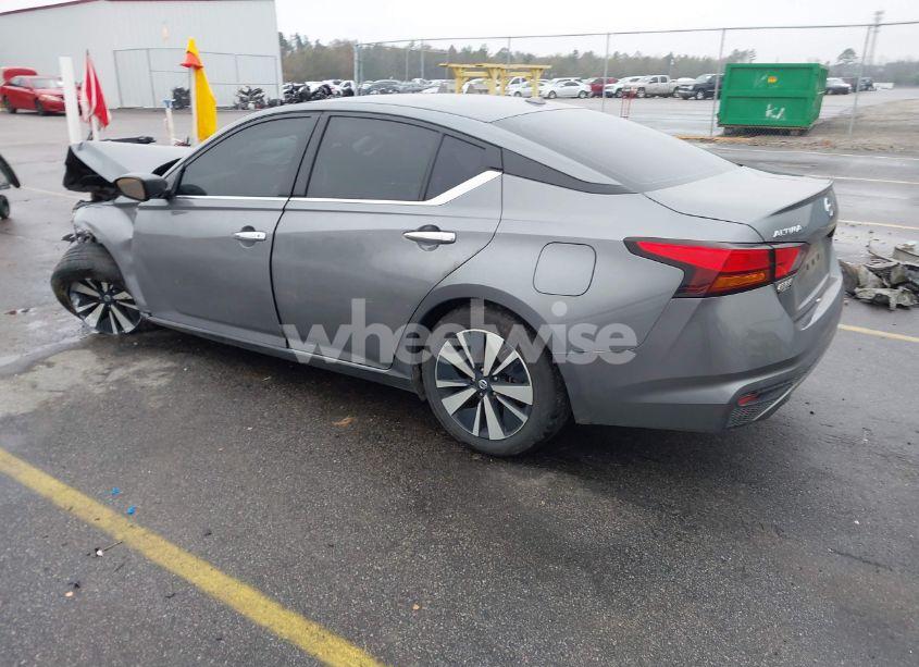 Photo 3 of 2019 Nissan Altima 2.5 SL (VIN 1N4BL4EV4KC158263)