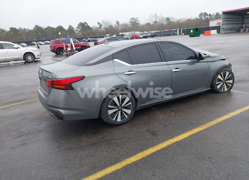 Photo 4 of 2019 Nissan Altima 2.5 SL (VIN 1N4BL4EV4KC158263)