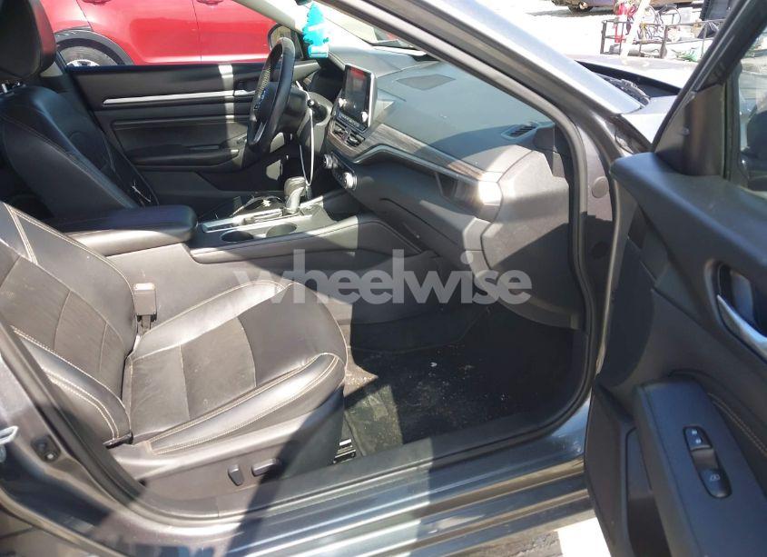 Photo 5 of 2019 Nissan Altima 2.5 SL (VIN 1N4BL4EV4KC189223)