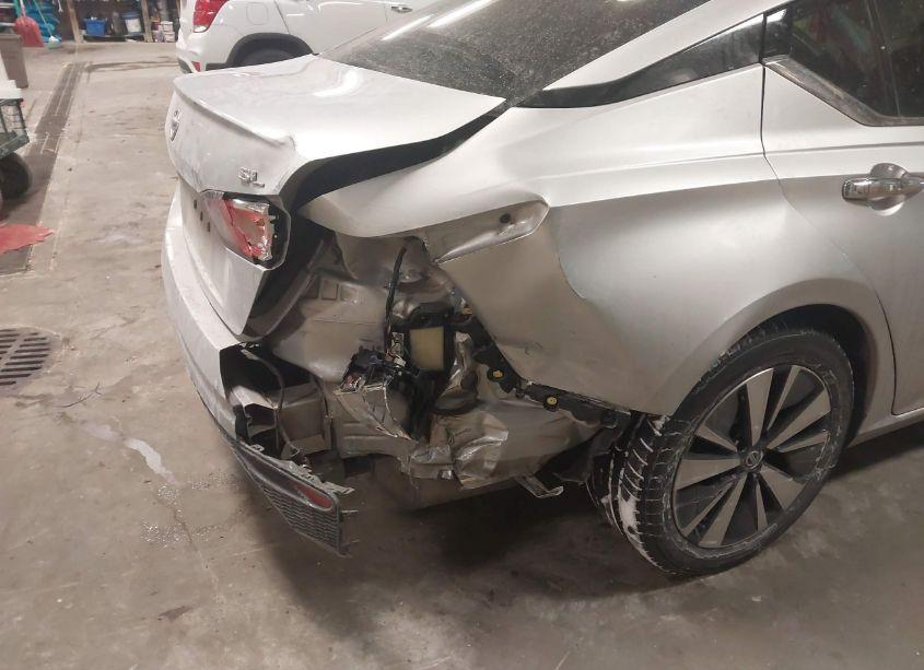 Photo 6 of 2019 Nissan Altima 2.5 SL (VIN 1N4BL4EV4KC190226)