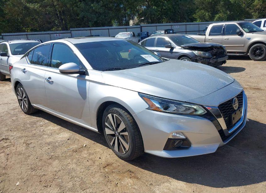 2019 Nissan Altima 2.5 SL (VIN 1N4BL4EV4KC227744) main photo