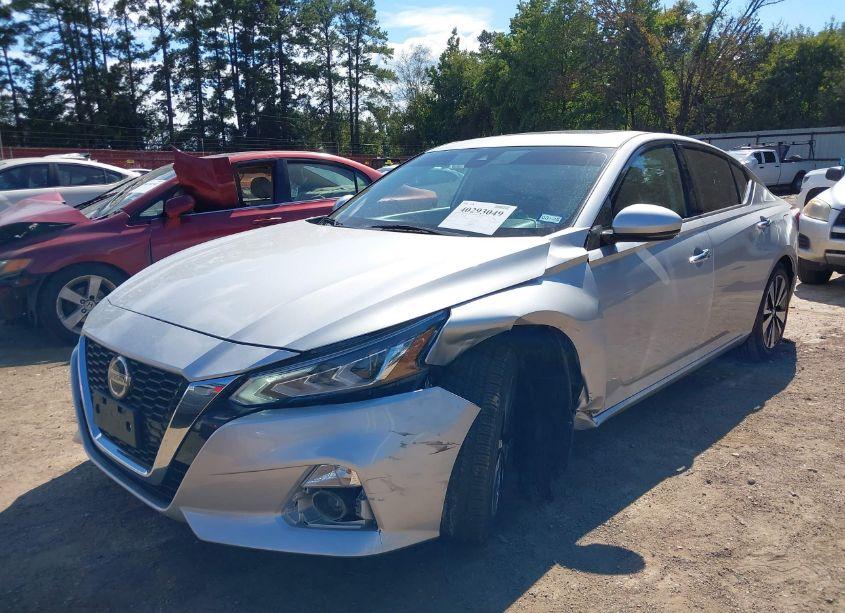Photo 2 of 2019 Nissan Altima 2.5 SL (VIN 1N4BL4EV4KC227744)