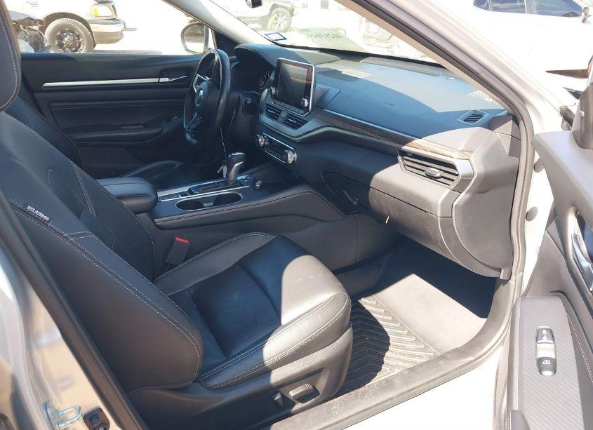 Photo 5 of 2019 Nissan Altima 2.5 SL (VIN 1N4BL4EV4KC227744)