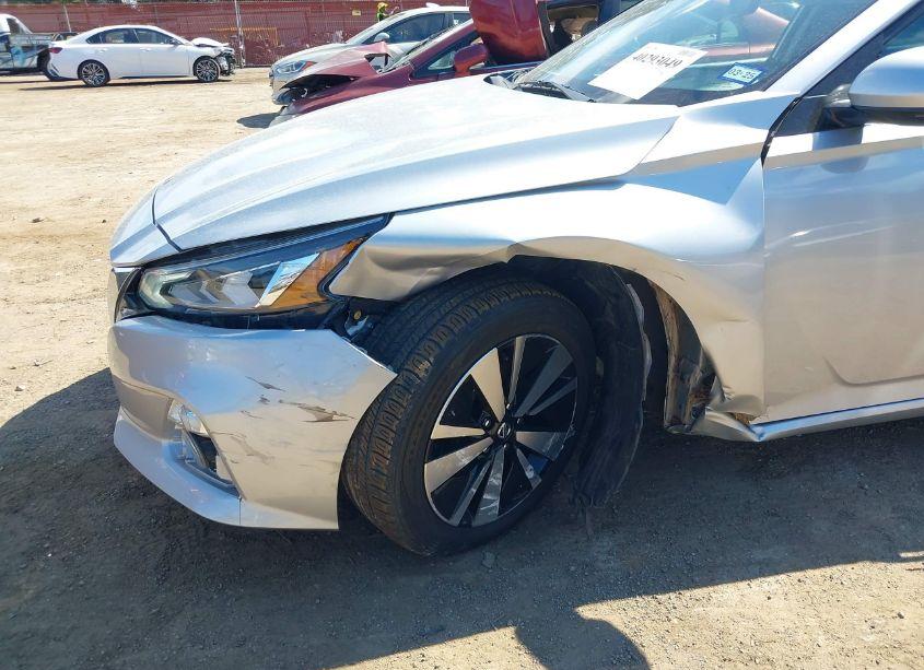 Photo 6 of 2019 Nissan Altima 2.5 SL (VIN 1N4BL4EV4KC227744)