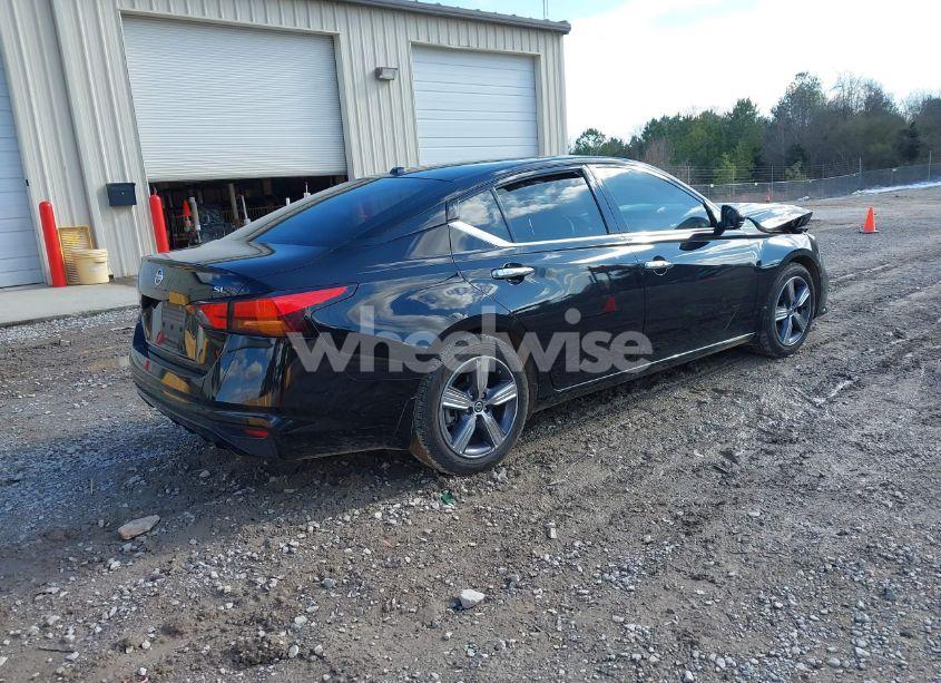 Photo 4 of 2020 Nissan Altima SL FWD (VIN 1N4BL4EV4LC221508)