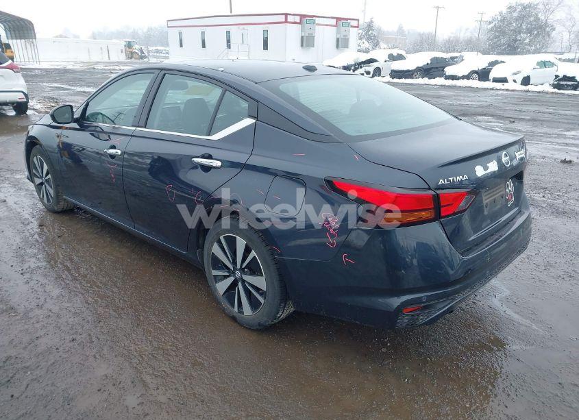 Photo 3 of 2020 Nissan Altima SL FWD (VIN 1N4BL4EV4LC226613)