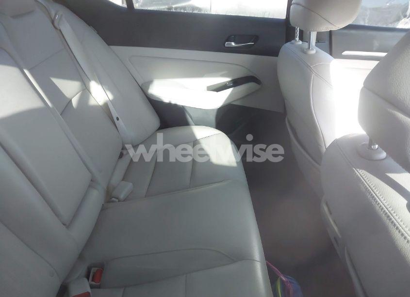 Photo 8 of 2021 Nissan Altima SL FWD (VIN 1N4BL4EV4MN353142)