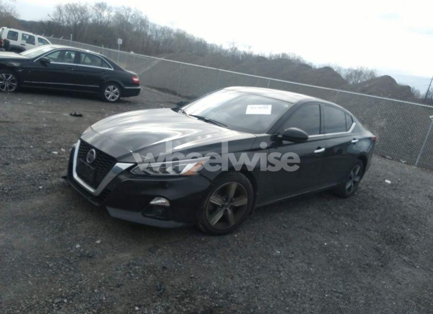 Photo 2 of 2019 Nissan Altima 2.5 SL (VIN 1N4BL4EV5KC124980)
