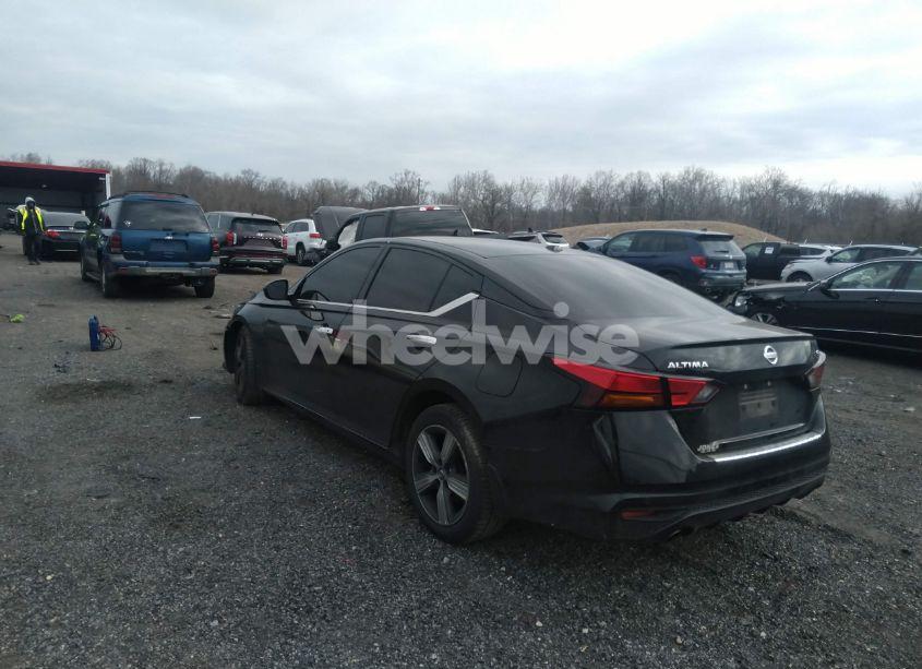 Photo 3 of 2019 Nissan Altima 2.5 SL (VIN 1N4BL4EV5KC124980)