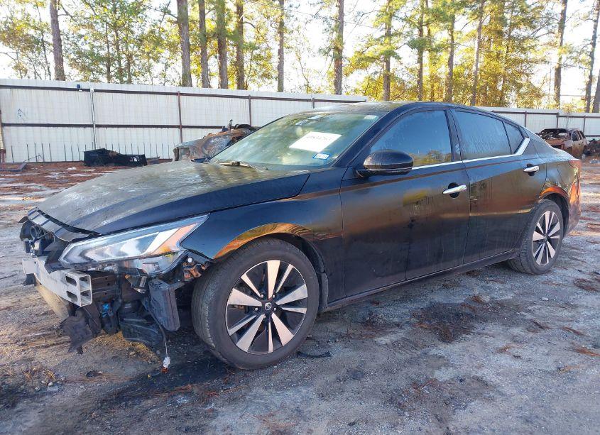 Photo 2 of 2019 Nissan Altima 2.5 SL (VIN 1N4BL4EV5KC236579)