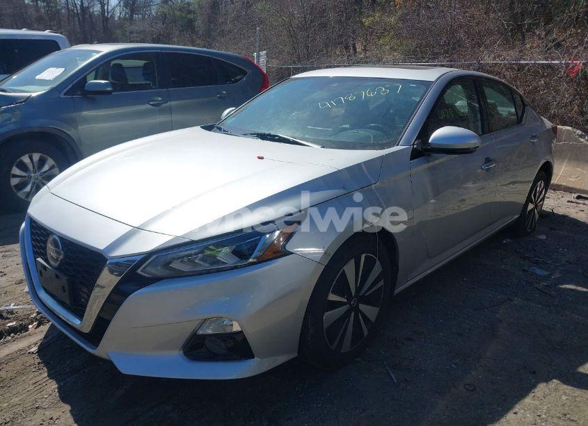 Photo 2 of 2019 Nissan Altima 2.5 SL (VIN 1N4BL4EV5KC250451)