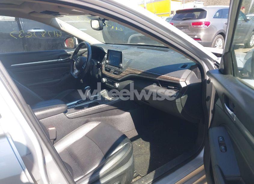 Photo 5 of 2019 Nissan Altima 2.5 SL (VIN 1N4BL4EV5KC250451)