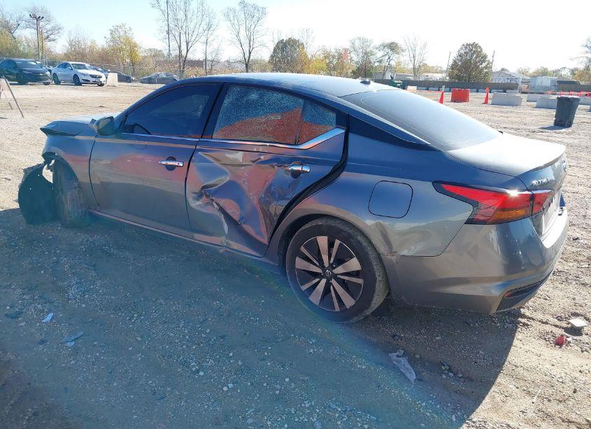 Photo 3 of 2020 Nissan Altima SL FWD (VIN 1N4BL4EV5LC150349)