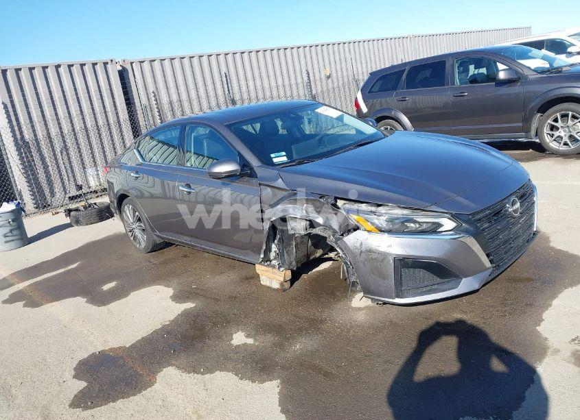 2023 Nissan Altima SL FWD (VIN 1N4BL4EV5PN344213) main photo