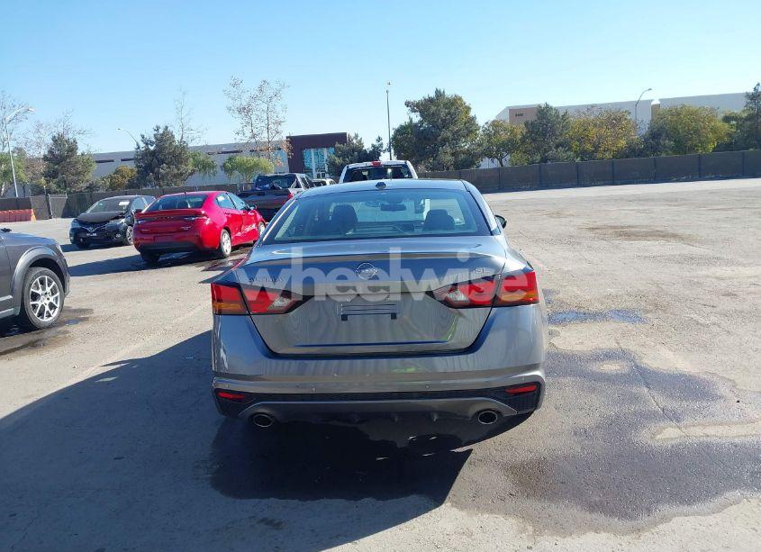 Photo 17 of 2023 Nissan Altima SL FWD (VIN 1N4BL4EV5PN344213)