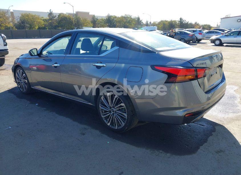 Photo 3 of 2023 Nissan Altima SL FWD (VIN 1N4BL4EV5PN344213)