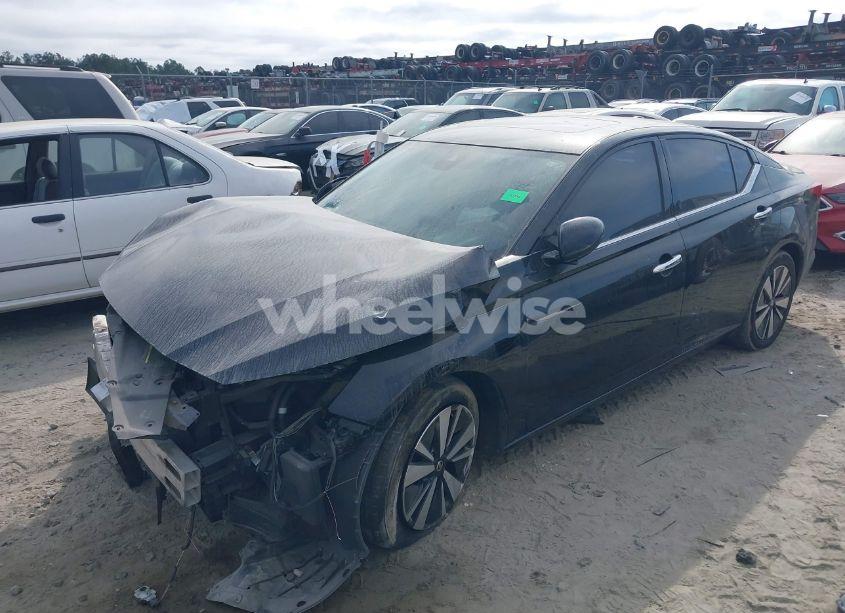 Photo 2 of 2019 Nissan Altima 2.5 SL (VIN 1N4BL4EV6KC168566)