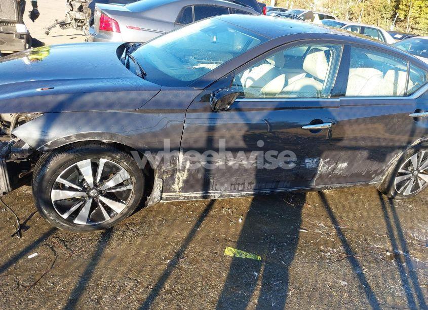 Photo 18 of 2019 Nissan Altima 2.5 SL (VIN 1N4BL4EV6KC180832)