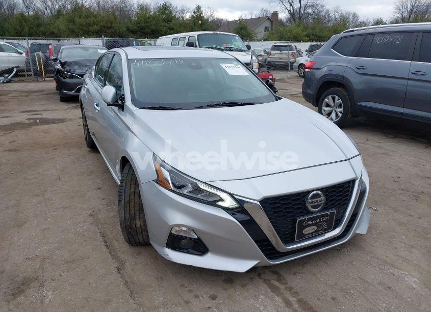 2019 Nissan Altima 2.5 SL (VIN 1N4BL4EV6KC213635) main photo