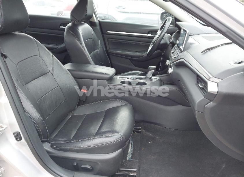 Photo 5 of 2019 Nissan Altima 2.5 SL (VIN 1N4BL4EV6KC213635)