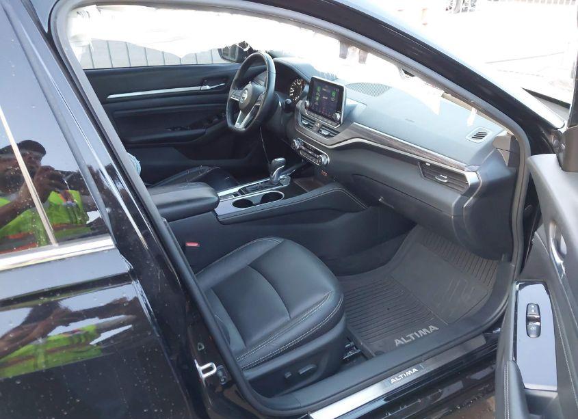 Photo 5 of 2021 Nissan Altima SL FWD (VIN 1N4BL4EV6MN307067)