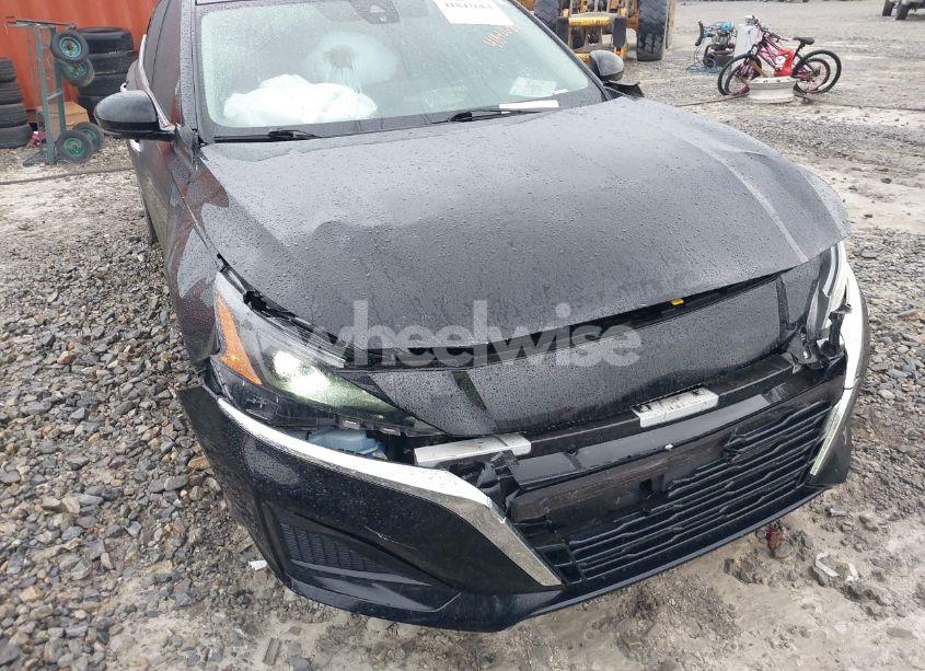 Photo 6 of 2023 Nissan Altima SL FWD (VIN 1N4BL4EV6PN321829)